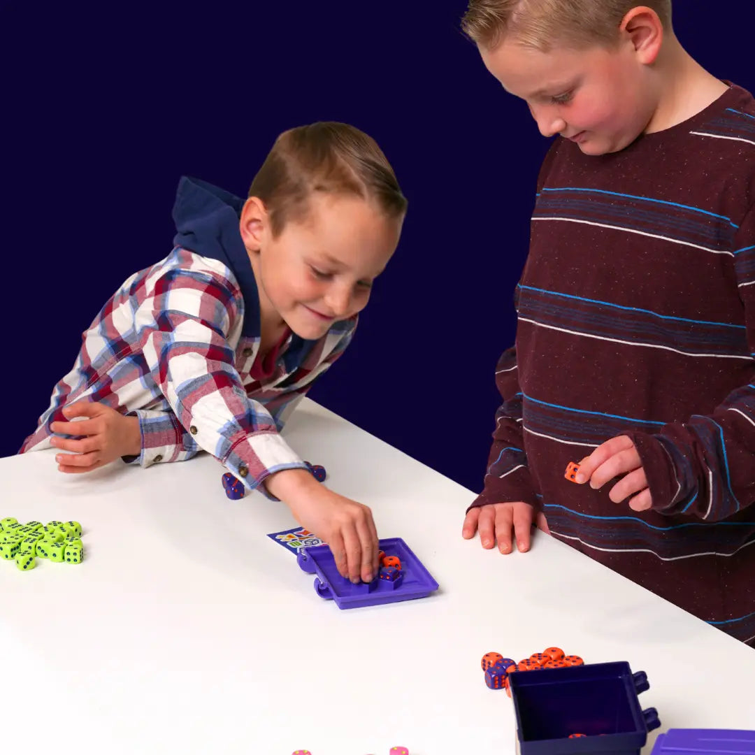 Juego de dados educativo y dinámico para niños