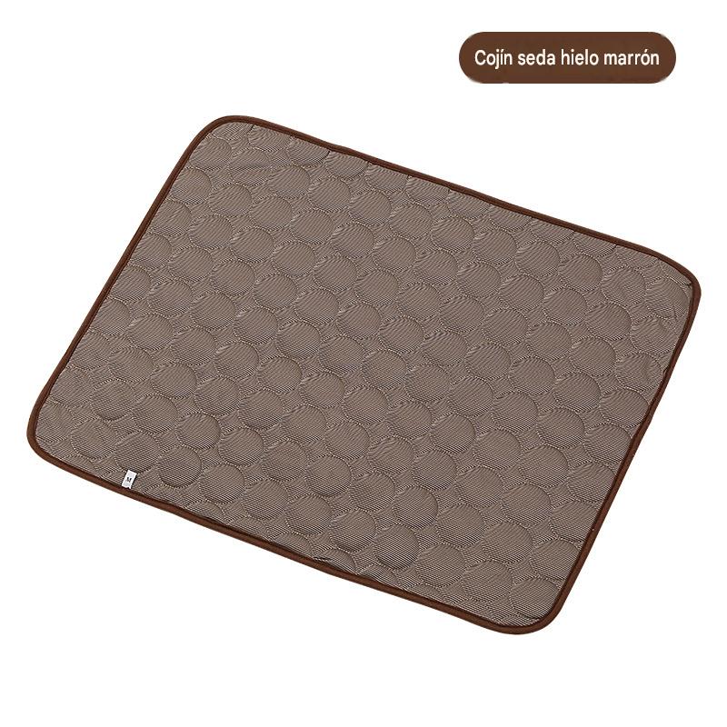 📢 ¡50 % de descuento 🔥! Alfombrilla refrescante para mascotas (no requiere llenado de agua) 🧊 — Fabricada en tejido Oxford transpirable; apta para todo tipo de camas o jaulas para mascotas.
