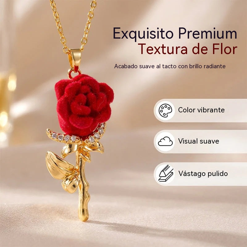 Compra 1 y llévate 1 gratis✨ Elegante collar con colgante de rosa roja – Flor de terciopelo, detalles de cristal, tono dorado ✨