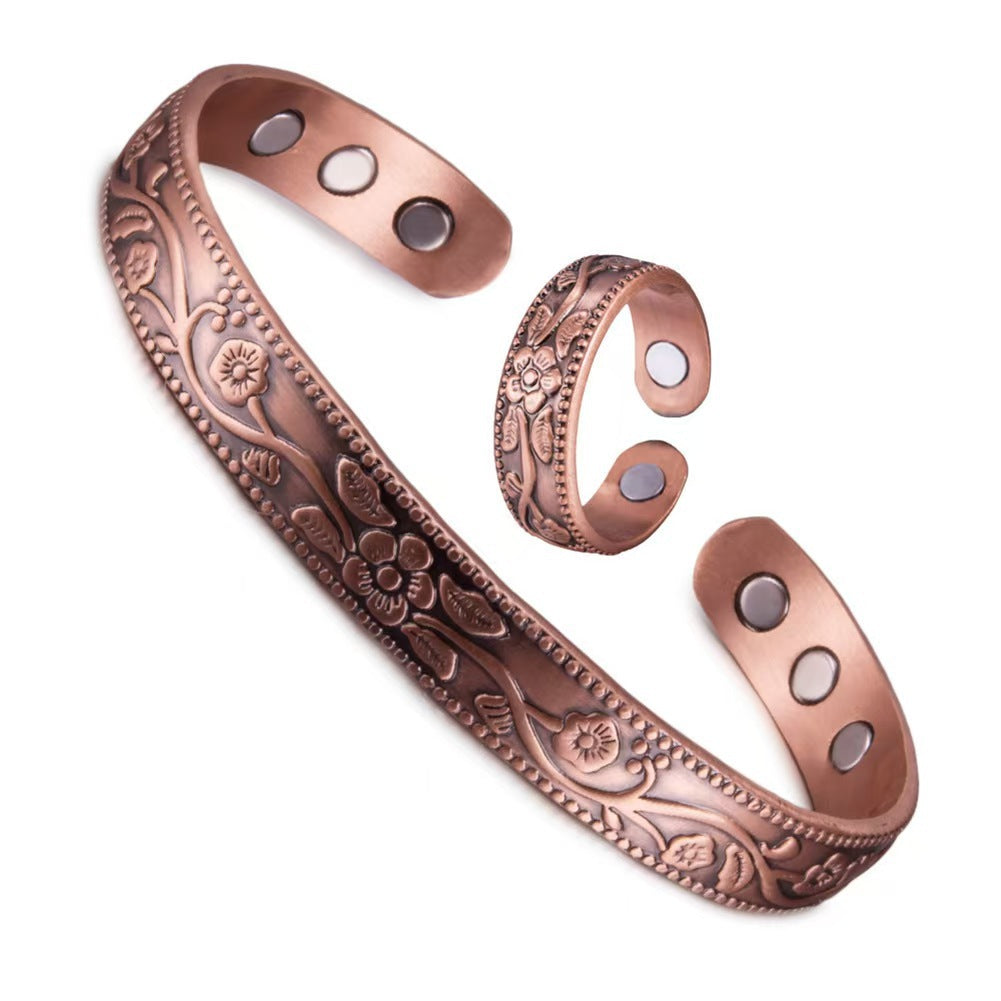 🔥【Pulsera + Anillo】✨Conjunto creativo de pulsera y anillo magnéticos grabados de estilo retro✨