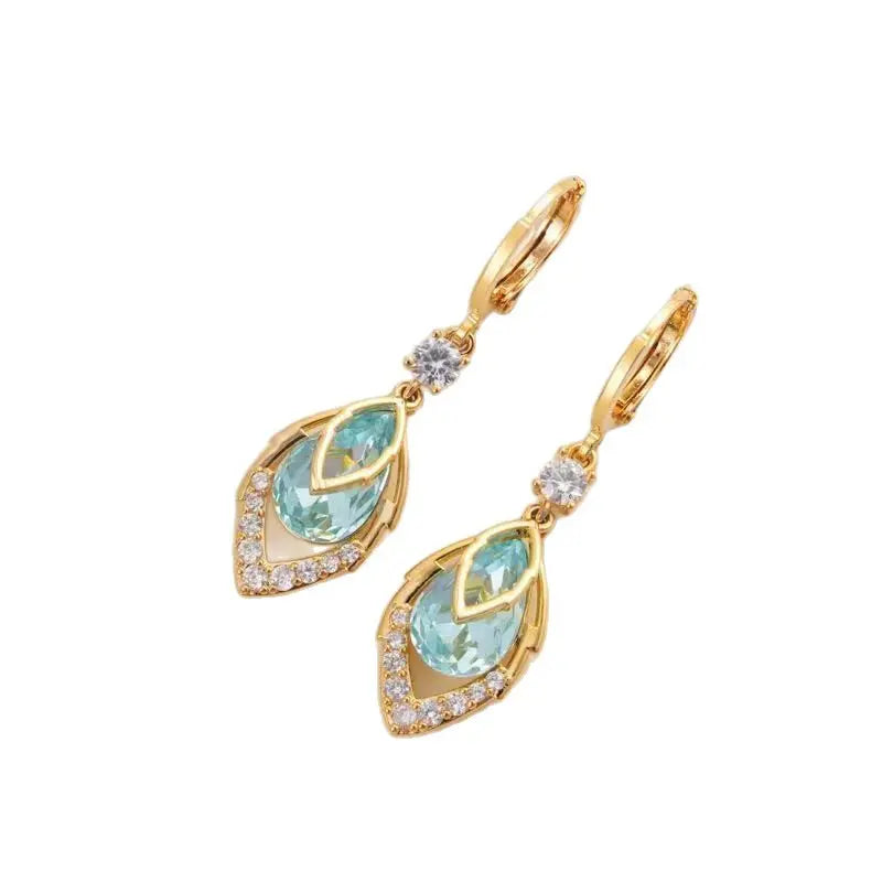 🔥Compra 1 y llévate 1 gratis💎Pendientes de color azul cielo con forma de lágrima, diseño elegante y versátil.
