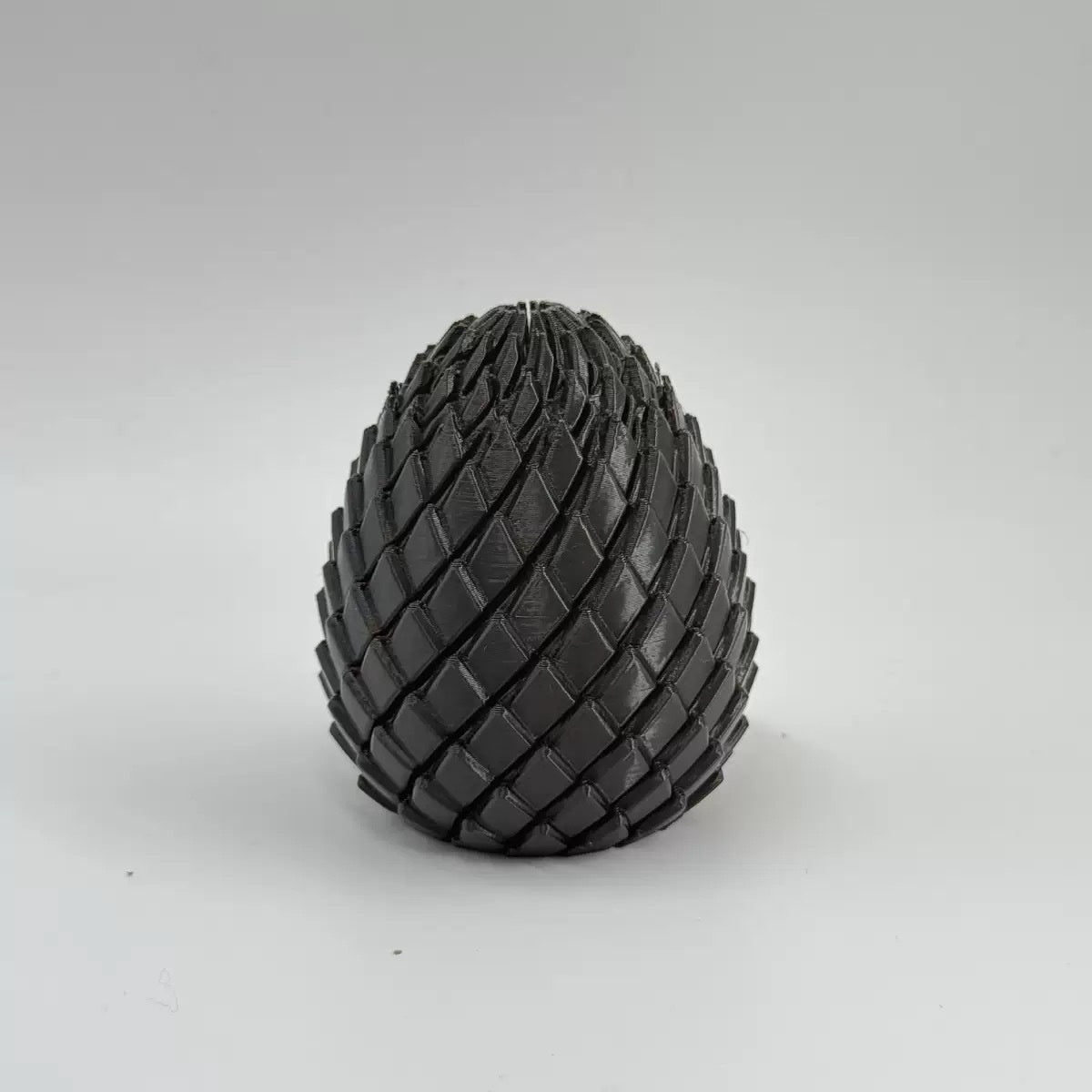 🔥Compra 1, llévate 1 gratis】🦖 🌀 Huevo espiral con textura de escamas de dragón impreso en 3D