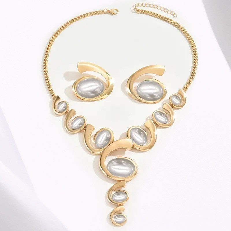 💎【Collar + Pendientes】1 juego 28 EUR✨Conjunto de collar y pendientes bohemios vintage