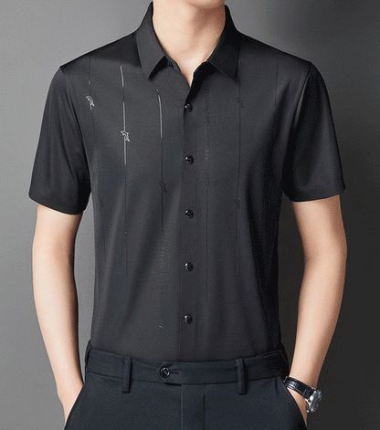 【M-4XL】Camisa de manga corta con alta elasticidad, sin arrugas y sin necesidad de planchar.