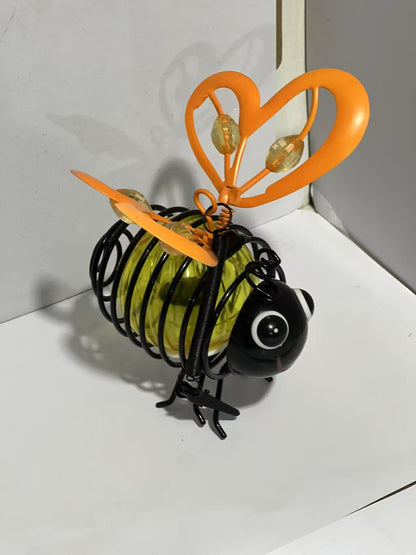🐝 ¡50% de descuento ahora! ☀️ Luz colgante para coche con energía solar – Encantador diseño de abeja con alas en forma de corazón – Ideal para el jardín y el coche 🌸