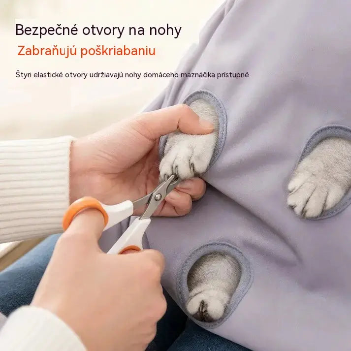 Znížená cena 🐕 1 kus, 24 € 🐈 Zástera na starostlivosť o domácich miláčikov (odolná voči zachytávaniu chlpov) s otvormi na nohy – ideálna na držanie mačiek 🥻