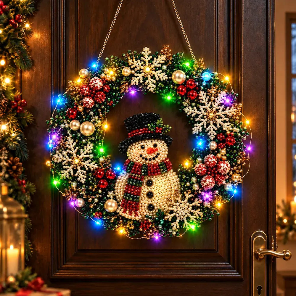 🎄 Vánoční věnec k vlastnímu sestavení s kamínky, perlami a LED světýlky! Odolný akrylový základ · 9 svátečních motivů · Dokonalá dekorace na dveře, stěny i okna · Dárek od srdce!