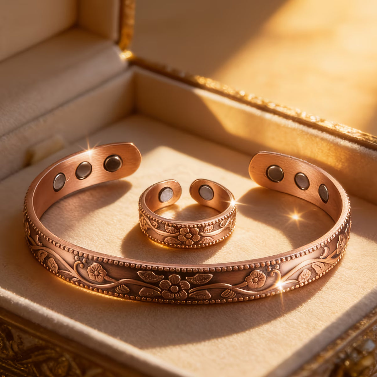 🔥【Pulsera + Anillo】✨Conjunto creativo de pulsera y anillo magnéticos grabados de estilo retro✨