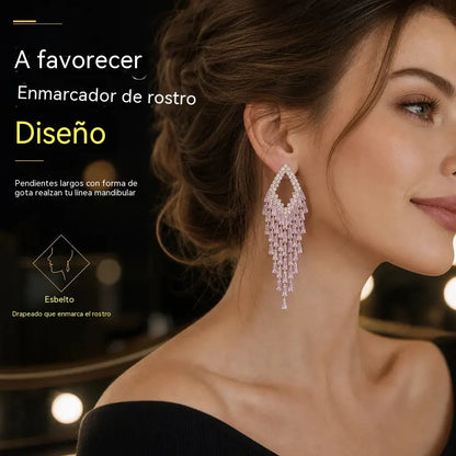 💎 ¡50% de descuento! ✨ Pendientes de circonita cúbica: en forma de lágrima, con borlas y un brillo elegante ✨