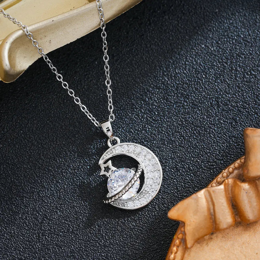 Nuevo collar con colgante de luna de alta gama / engastado con piedras preciosas brillantes / diseño romántico y moderno, ideal para usar a diario**