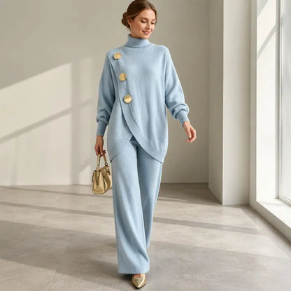 👗 Dvojdielny dámsky set S-3XL – rolák a široké nohavice, asymetrický dizajn so zlatými gombíkmi, 6 farieb.