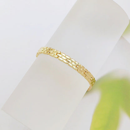 ✨ ¡50% DE DESCUENTO! 🔷 Pulsera de eslabones geométricos: minimalista, moderna y delicada. Perfecta para el día a día o como un toque sutil. Cómoda y versátil. 💫