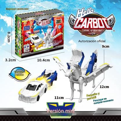 💥Los dos coches chocaron, se deformaron y se fusionaron en un robot Dragón de Alas Plateadas.