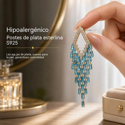 💎 ¡50% de descuento! ✨ Pendientes de circonita cúbica: en forma de lágrima, con borlas y un brillo elegante ✨