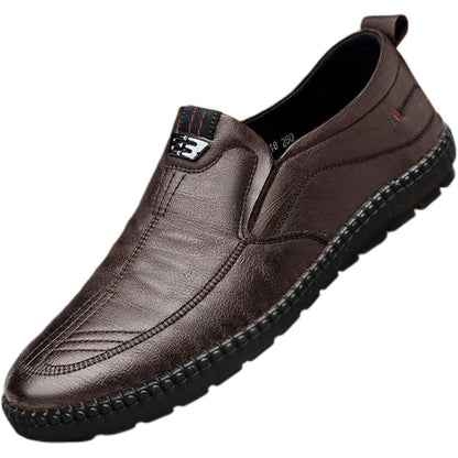 【39-44】Nuevos zapatos de cuero genuino de vaca para hombre, zapatos planos de cuero con suela blanda, estilo casual de negocios, elegantes y versátiles.