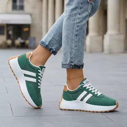 【35–45】👟 Superge z masivnim podplatom v velikih številkah – ženska obutev za prosti čas, ki optično doda nekaj višine