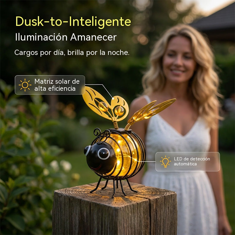🐝 ¡50% de descuento ahora! ☀️ Luz colgante para coche con energía solar – Encantador diseño de abeja con alas en forma de corazón – Ideal para el jardín y el coche 🌸