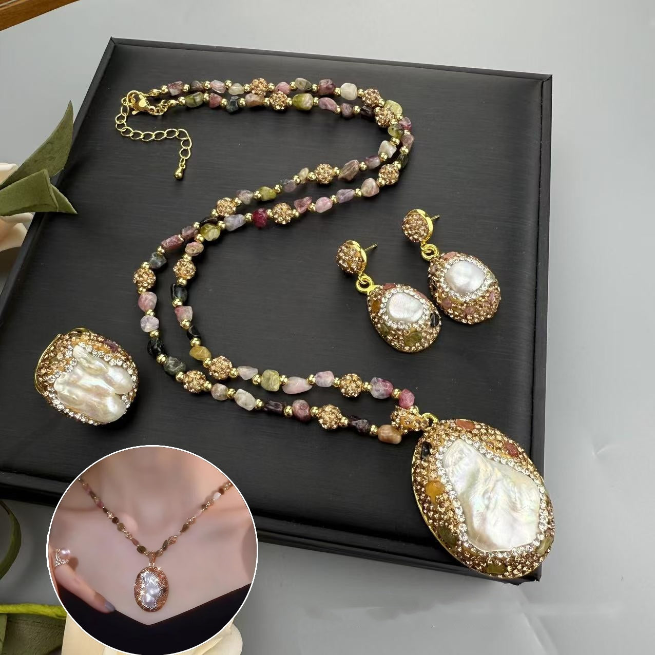 🏆🏆Collar barroco natural de perlas y turmalina