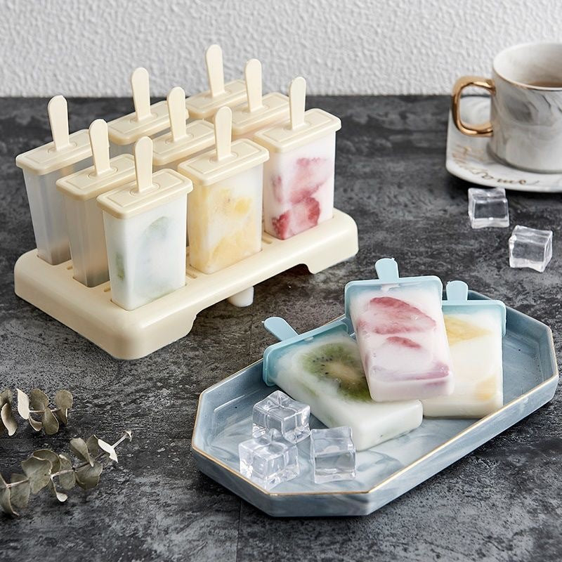 Moldes caseros para helados, moldes para paletas y moldes para cubitos de hielo.