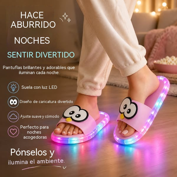 👣 Lindas pantuflas con motivos de dibujos animados que brillan en la oscuridad