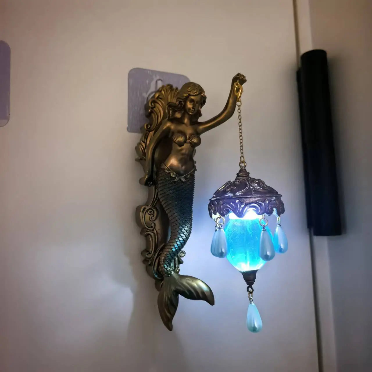 🧜‍♀️ Lámpara de Pared Sirena | Un Toque Mágico para Tu Hogar ✨