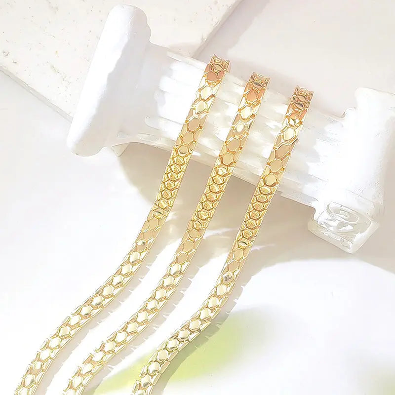 ✨ Pulsera Elegante de Cadena Dorada para Mujer | Sofisticación para Cada Día