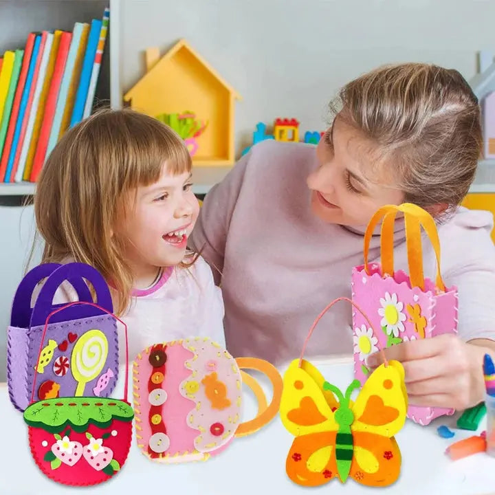 4 piezas 25 euros🥰Bolsos infantiles hechos a mano no tejidos DIY, el mejor regalo para los niños🎁