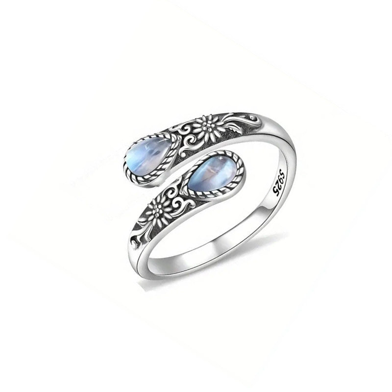 Último día 50 % de descuento en anillo con flor de piedra lunar, estilo vintage. Ajuste ajustable · Atemporal Elegancia