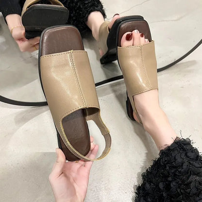 👡 Használd ki az 50%-os kedvezményt most! 💐 Női retró szandálok szögletes orrú és fűzős sarokkal - stílusos retró megjelenés, kényelmes szabás ✨