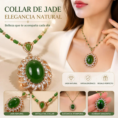 Un elegante collar de jade natural para mujer, con un colgante en forma de flor y cristales brillantes; un accesorio elegante y a la moda.