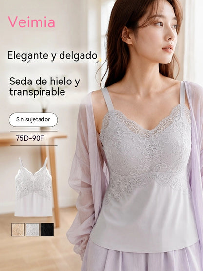 Esta elegante camisola está confeccionada en tejido transpirable de seda helada y presenta una silueta en línea A que disimula perfectamente el abdomen.
