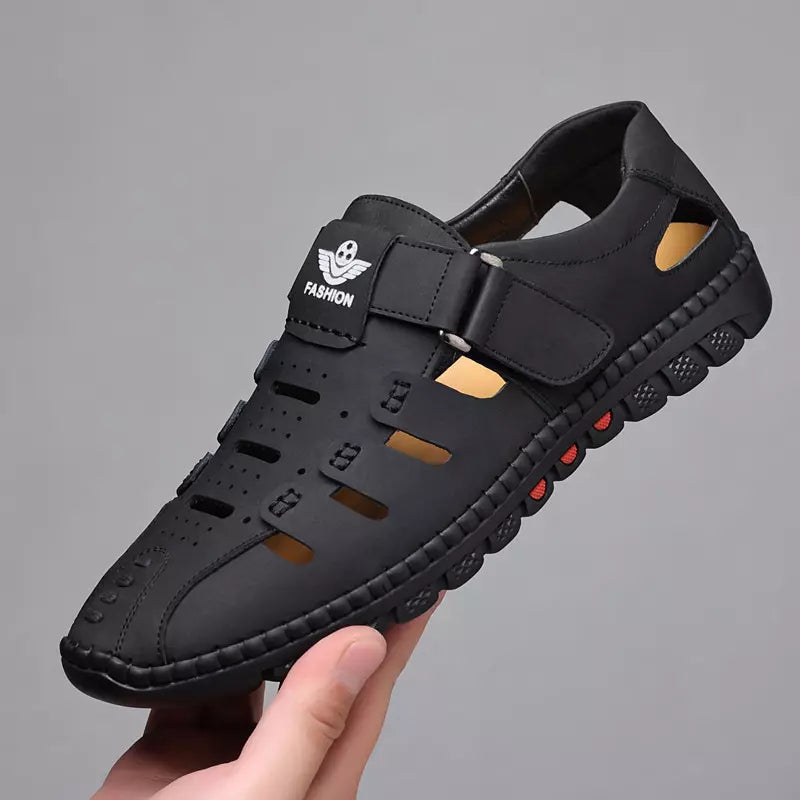 🔥【38-44】verano nuevos zapatos casuales huecos transpirables para hombres suela suave