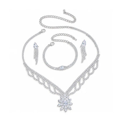 💎✨ Conjunto de Joyas de Lujo para Mujer | Set de Collar, Pendientes y Pulsera con Flor de Loto y Circonitas