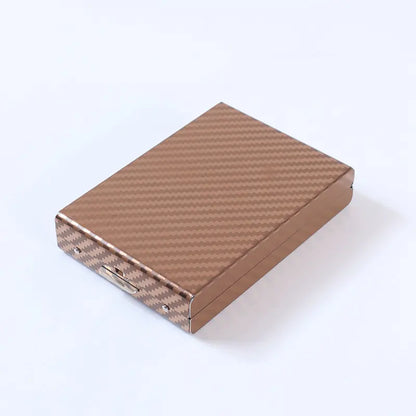 🥰4 kus 580 Kč🛡️✨ Kovové puzdro na karty z nehrdzavejúcej ocele s RFID ochranou — tenké, elegantné a bezpečné pre vaše karty.