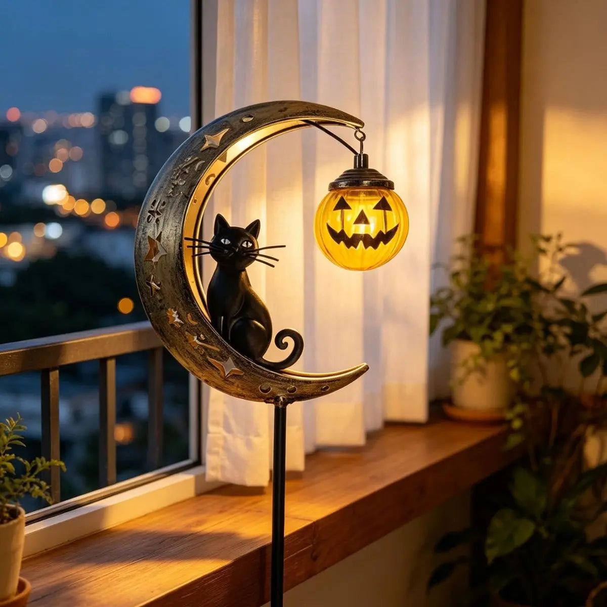 Lámpara decorativa solar para exteriores con forma de calabaza y gato negro.Crea una atmósfera mágica por la noche. Sensor automático, resistente al agua y duradera.