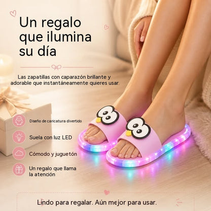 👣 Lindas pantuflas con motivos de dibujos animados que brillan en la oscuridad