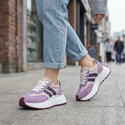 【35–45】👟 Superge z masivnim podplatom v velikih številkah – ženska obutev za prosti čas, ki optično doda nekaj višine