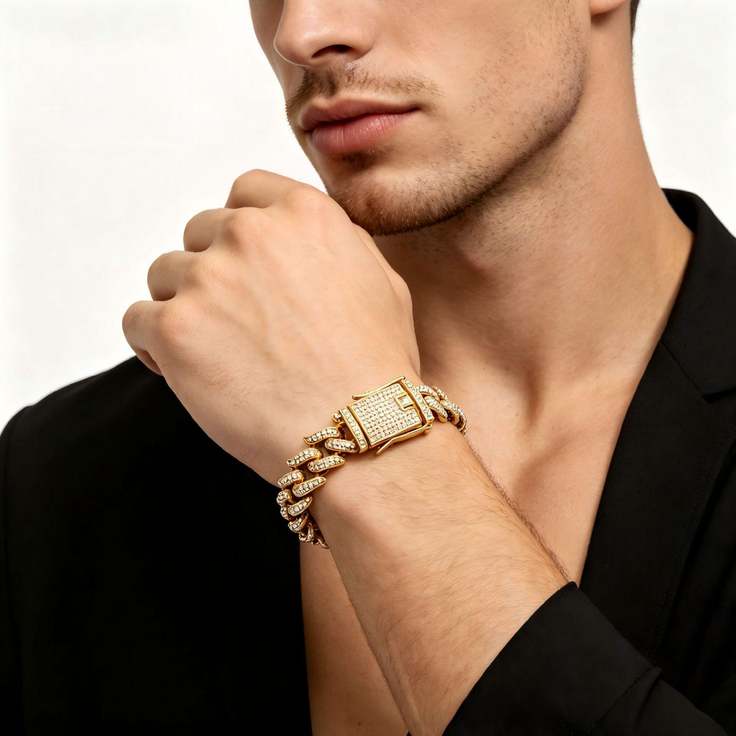 Pulsera de aleación de zinc con diamantes cubanos engastados en forma de llama de 20 mm