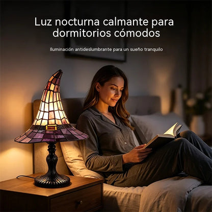 【Novedad de Halloween】Luz nocturna con forma de sombrero de bruja gótico: ¡una luz nocturna creativa de resina con efecto de vidriera retro!