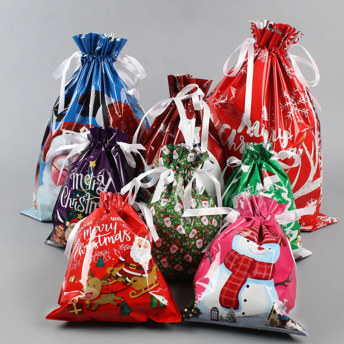 ✨ Un juego de 24 bolsas cuesta 33 euros🎀🎁 Nueva bolsa de dulces navideña 2026 con cierre de cordón.