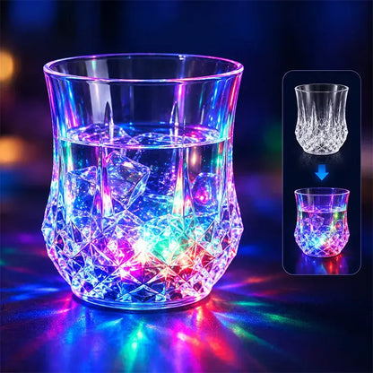 ✨4 kusy 23 €💎Sada křišťálových sklenic aktivovaných kapalinou🥂
