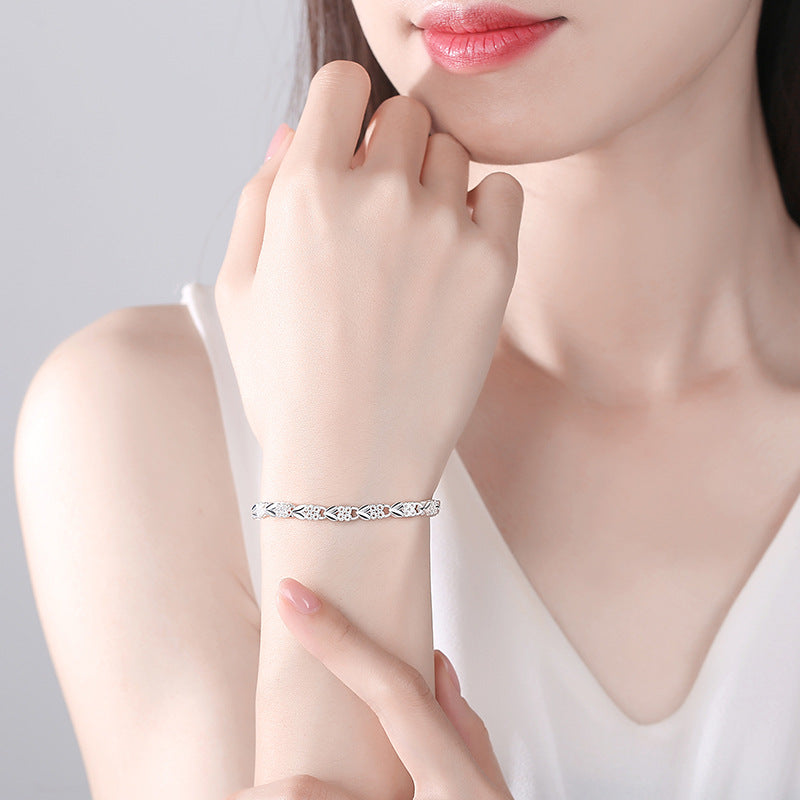 😀💖🍀Love New Fashion Pulsera de plata 925 con un trébol de cuatro hojas para mujer