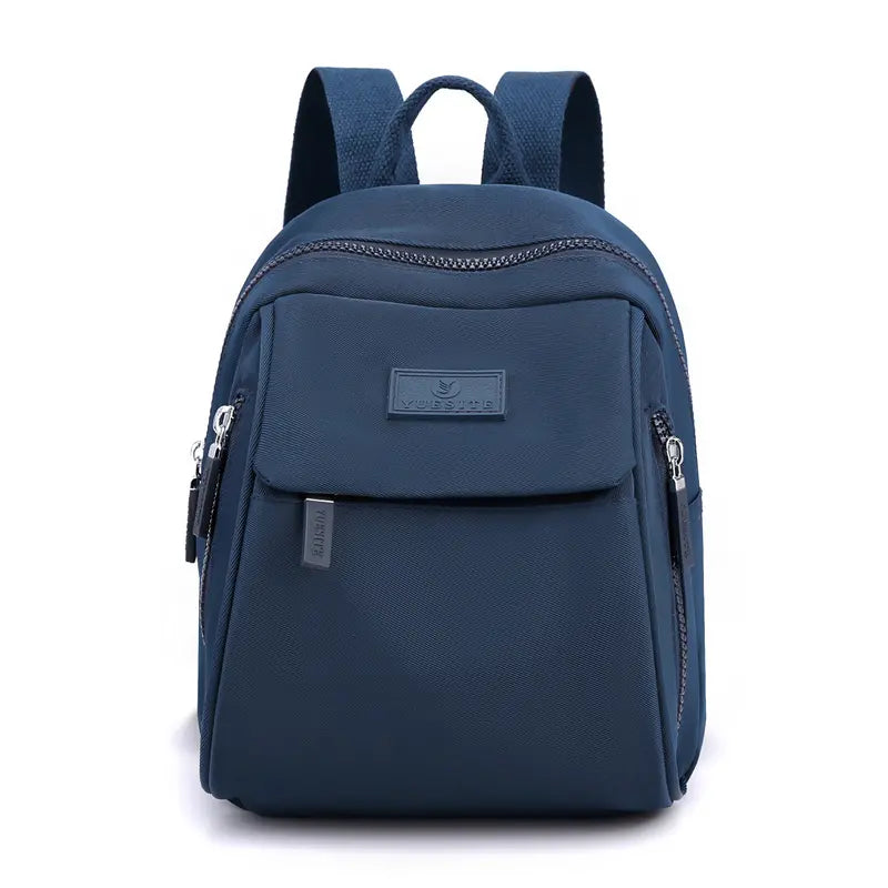 Nueva mochila elegante e informal de gran capacidad y color liso para mujer.